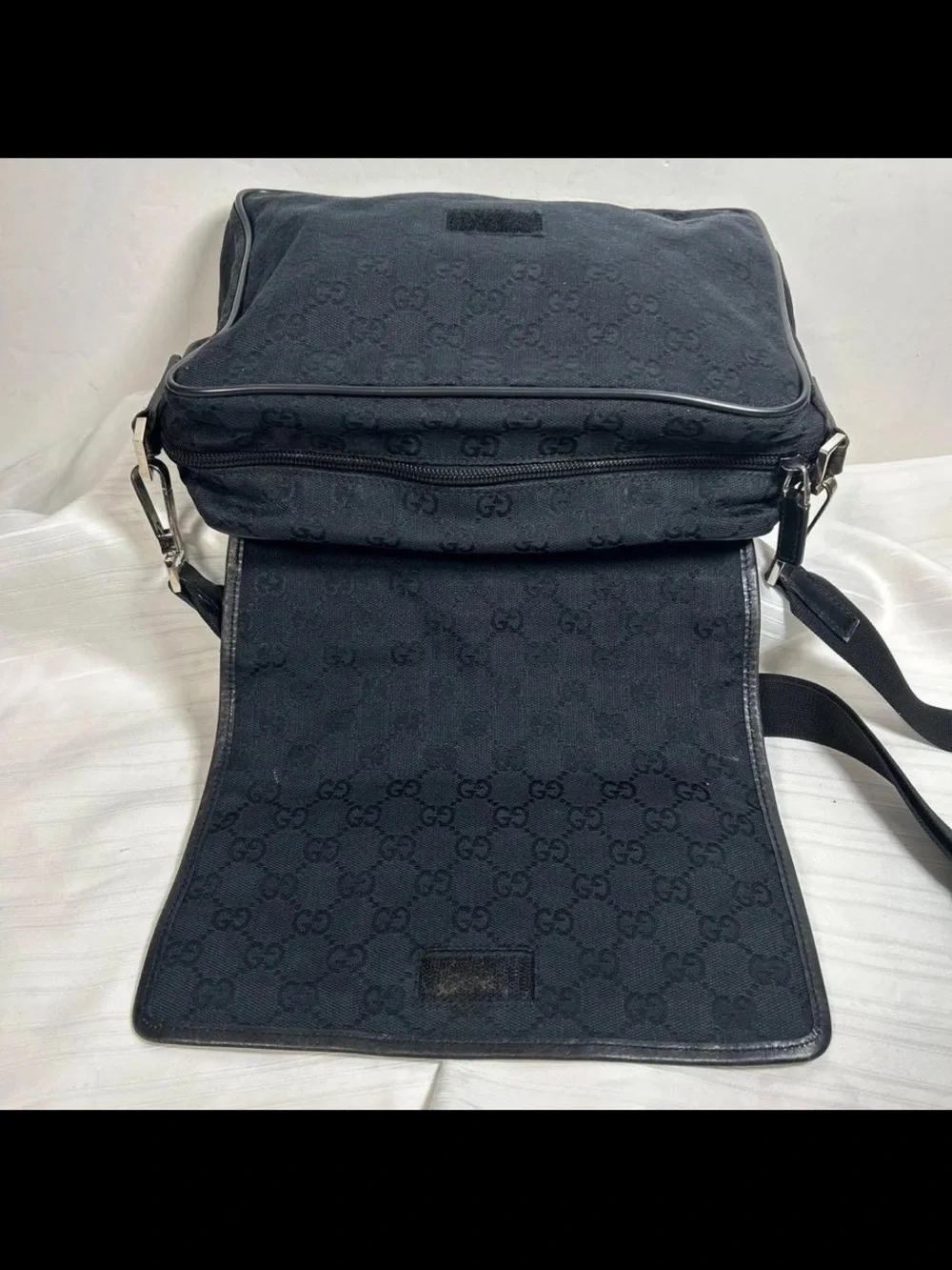 Gucci Black GG Canvas and Leather Crossbody Messenger